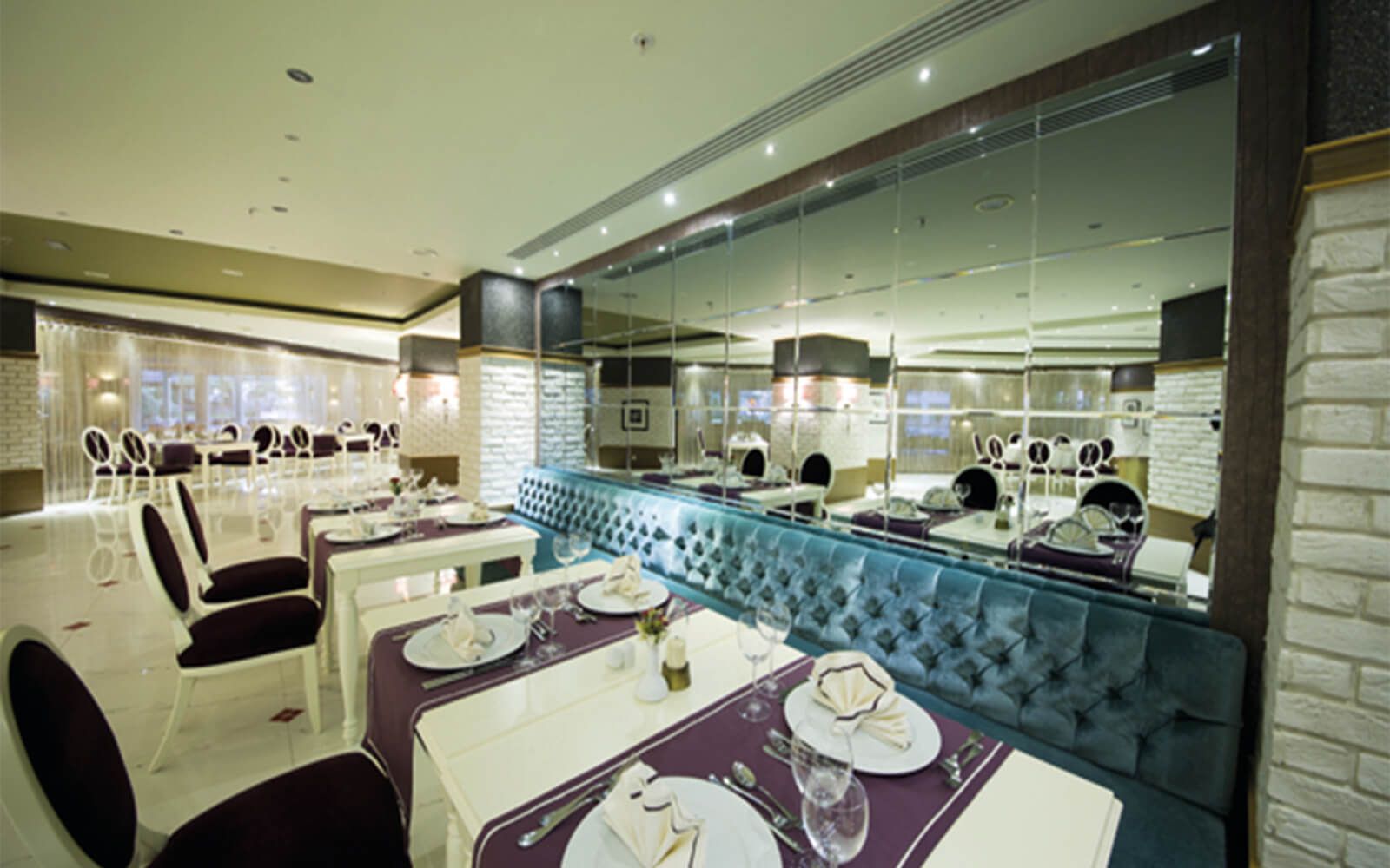 Limak Lara Deluxe Hotel & Resort , Restaurant
