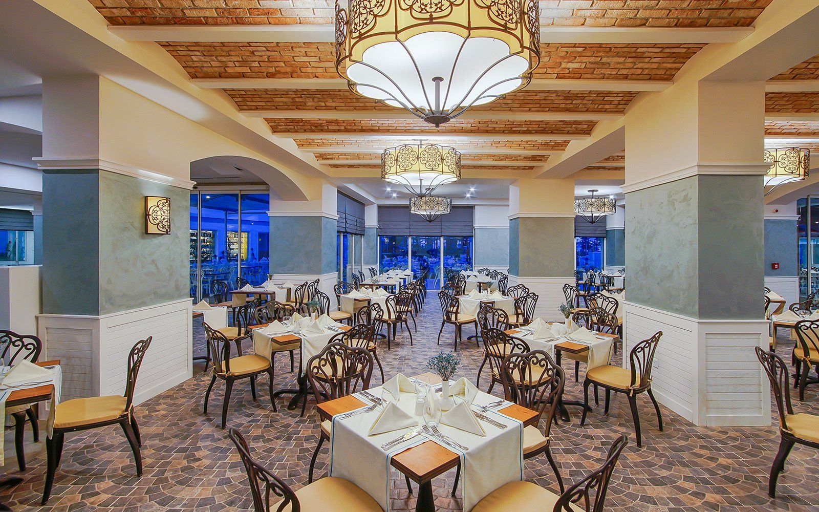 Limak Cyprus Deluxe Hotel, Restoran