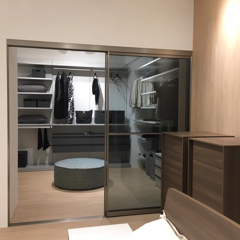 arredi moderni dopo il montaggio