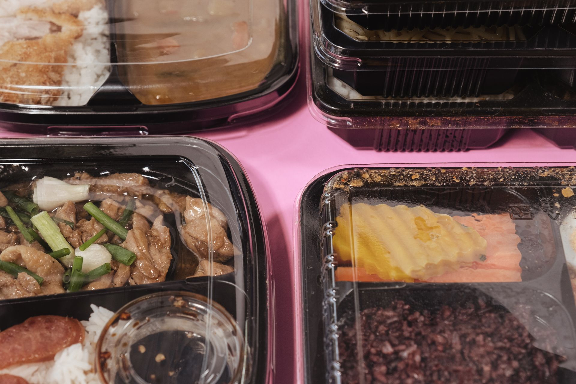 Food tray packing products. Food tray packing products.