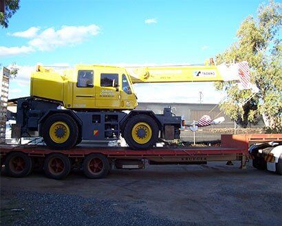 16 Tonne Rough Terrain Tadano Crane — Crane Hire in Alice Spring, NT