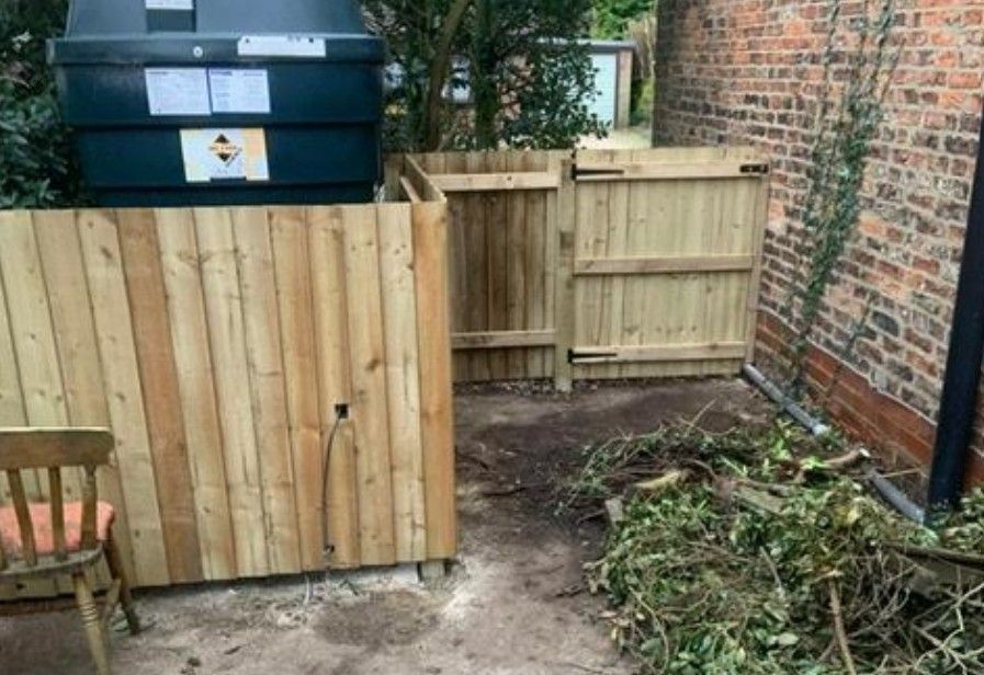 Timber fence and gate installed in Huntington