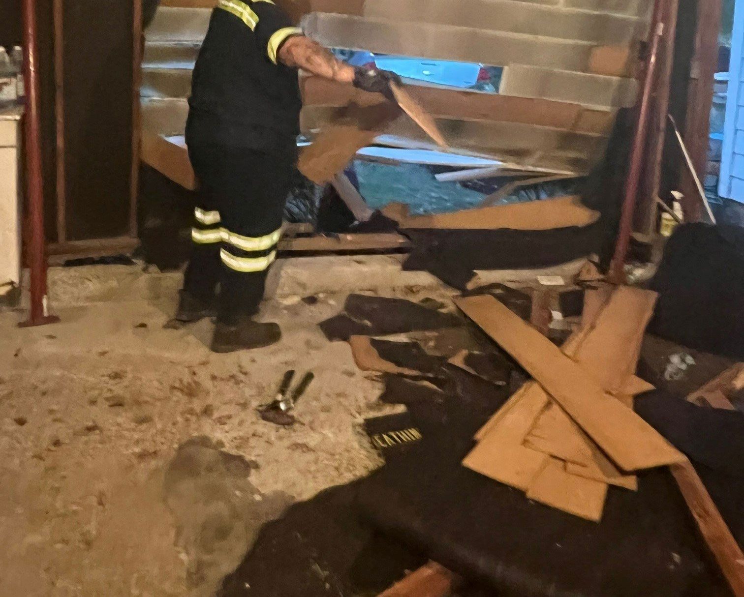 Removing Of Damaged Wall — Buffalo, NY — John’s Towing & Storage