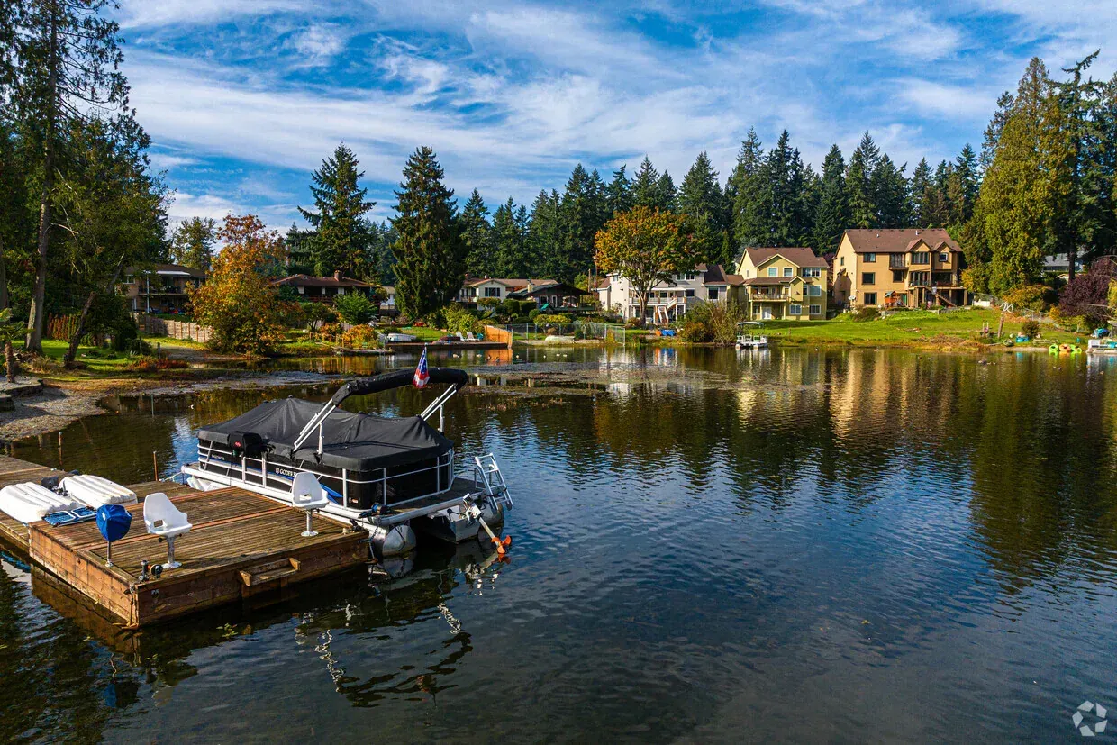 Rapid Haul Away provides junk removal services in Lakeland South, WA