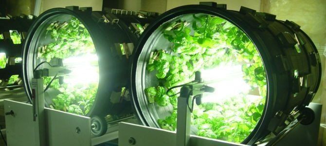 The space aged rotary hydroponics system that is used by NASA to grow fruit and vegetables on the ISS international station