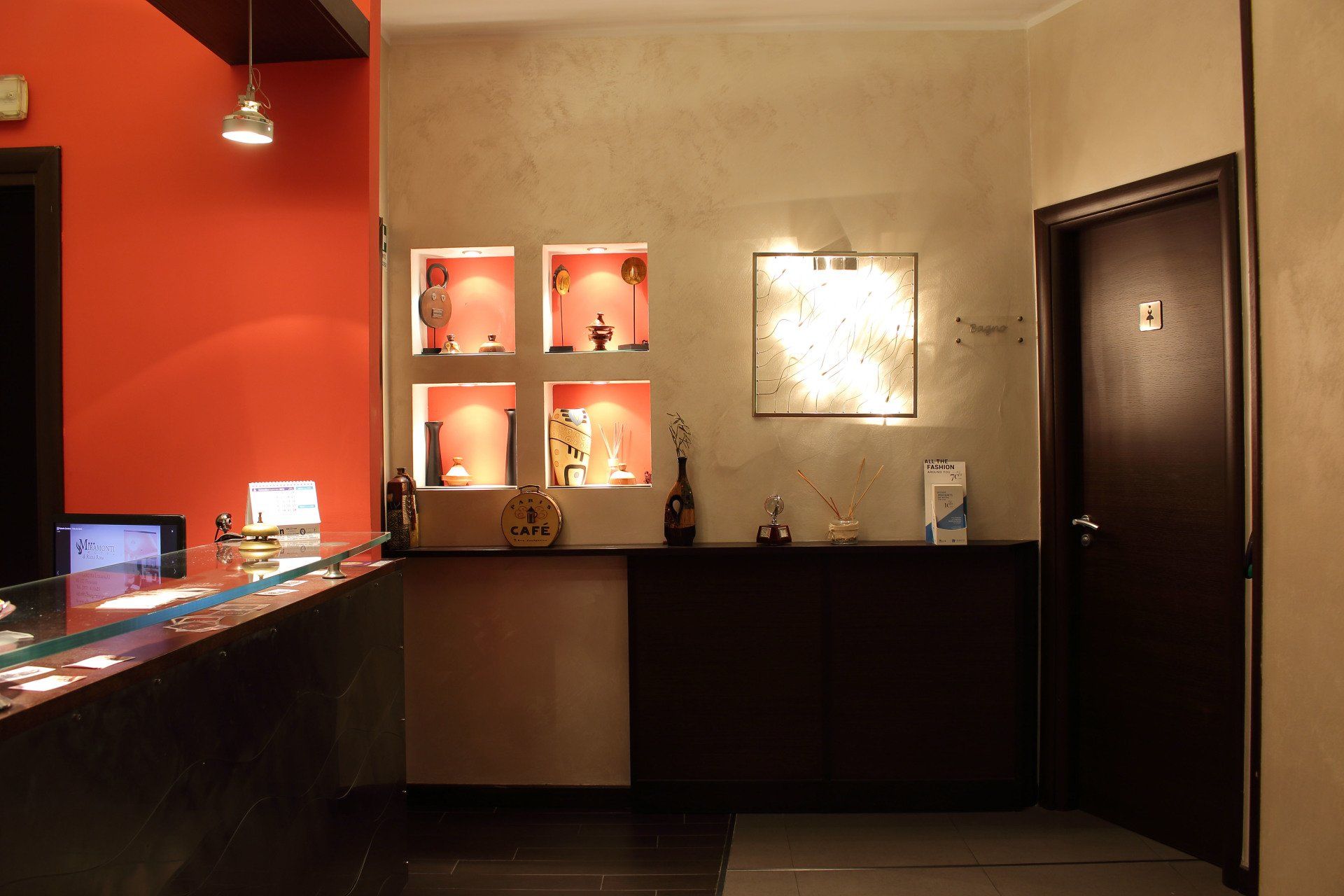 albergo miramonti reception 3