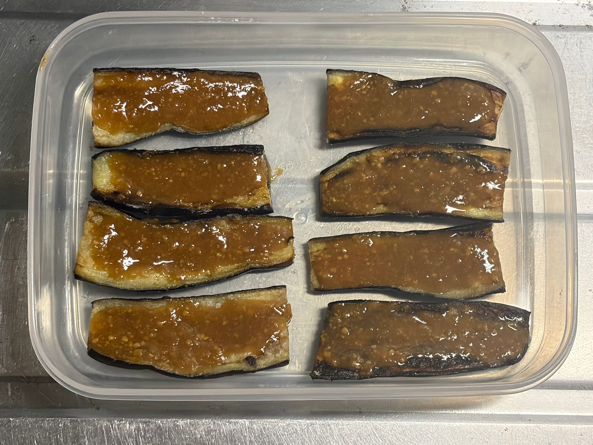 eggplant cover in miso saus