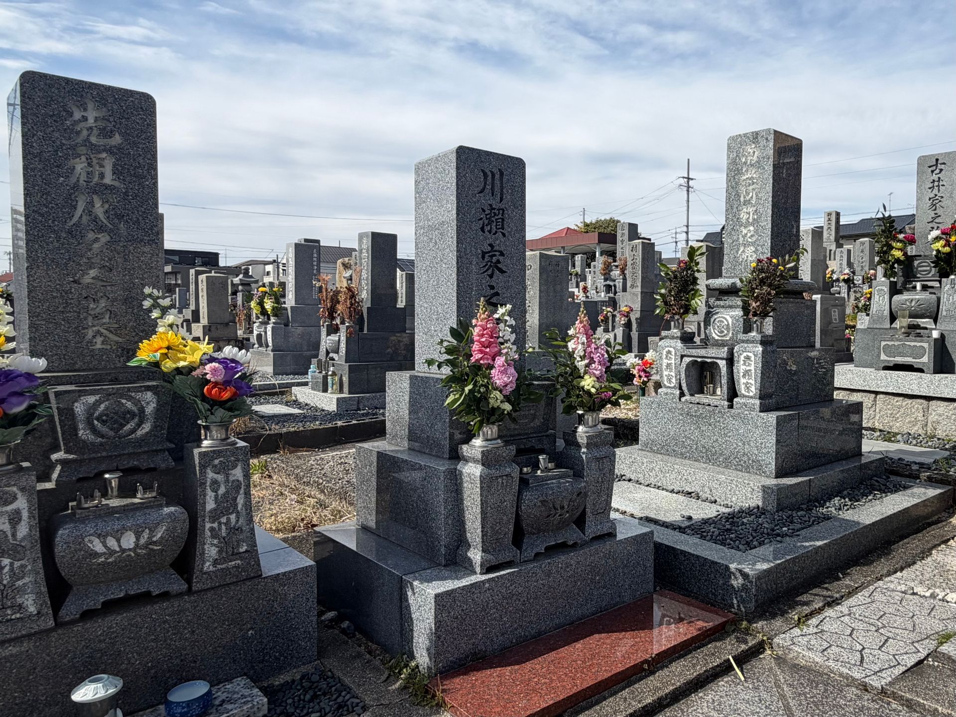 Japanese graves on shunbun no hi