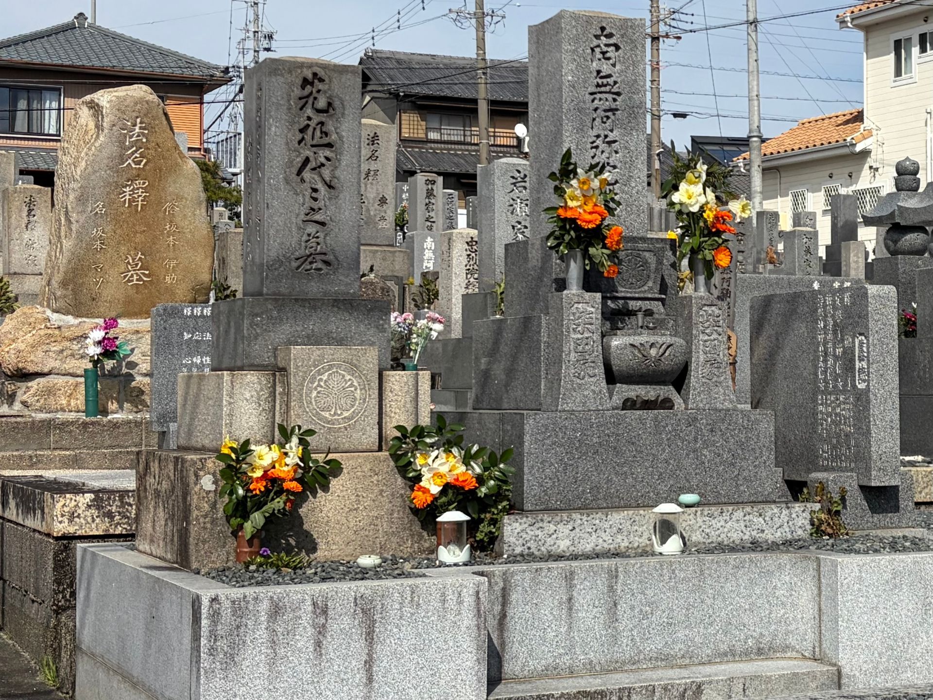 Japanese graves on Shunbun no Hi