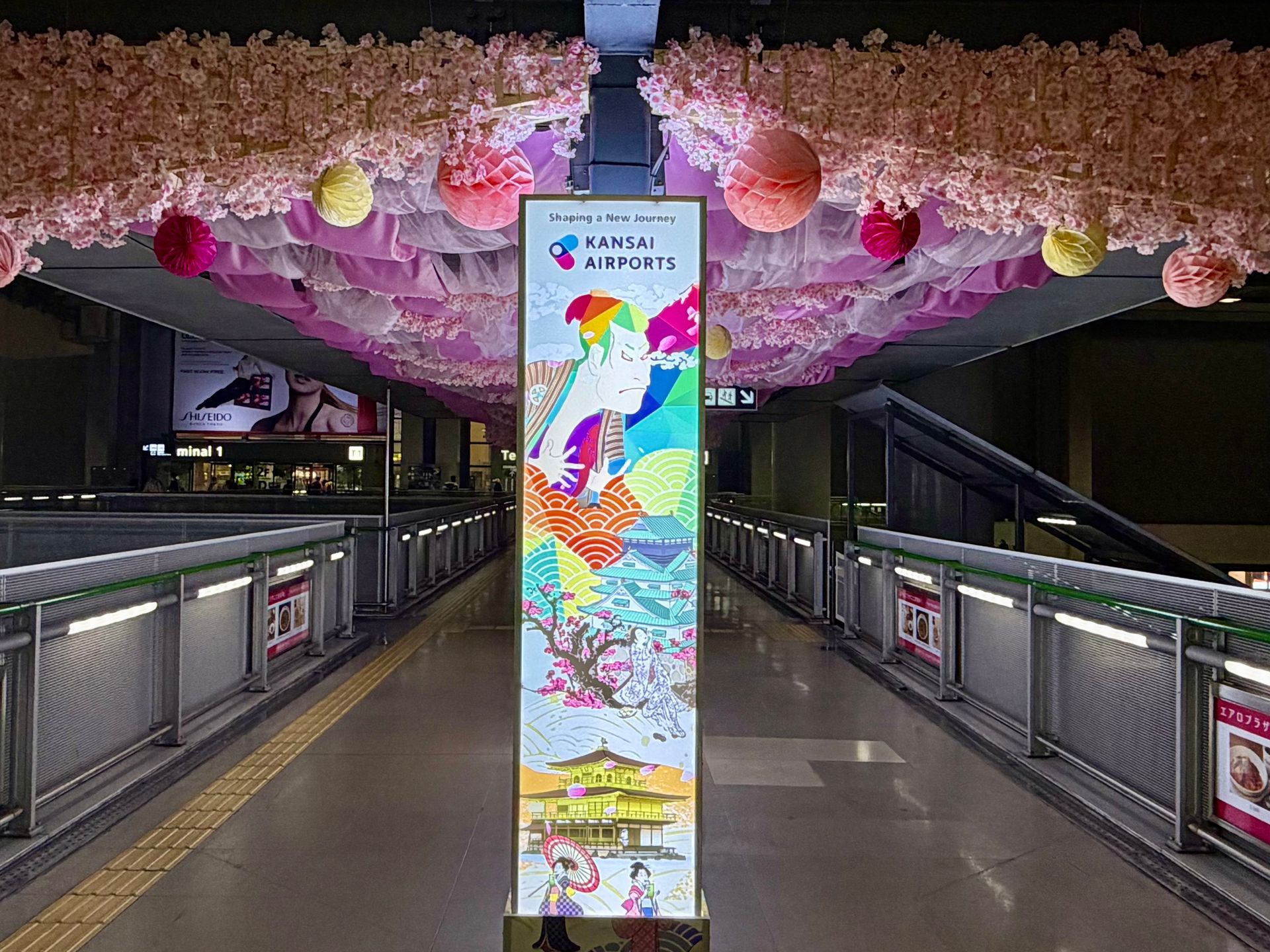 Kansai Airport in Sakura style