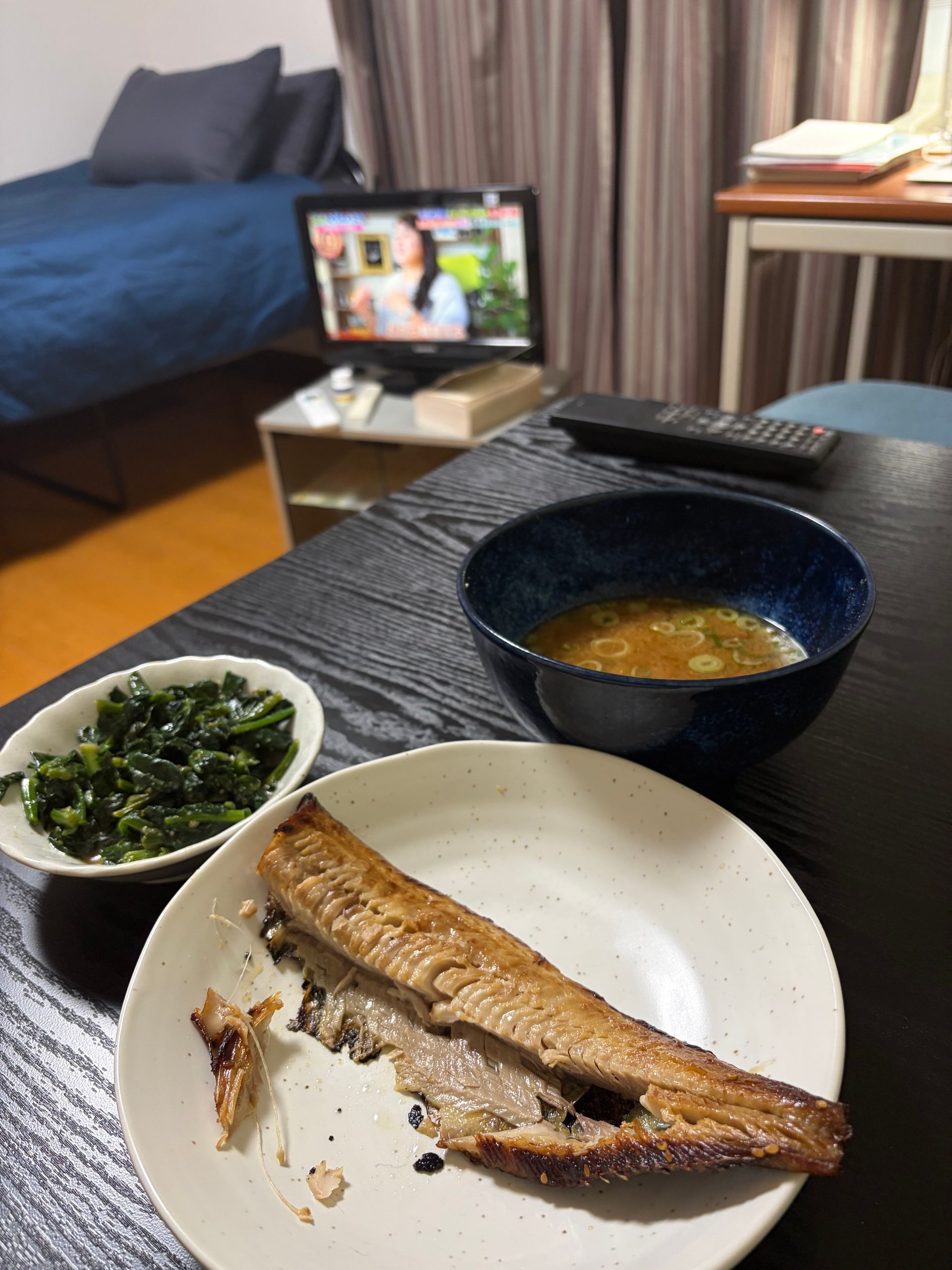 the meal while watching television