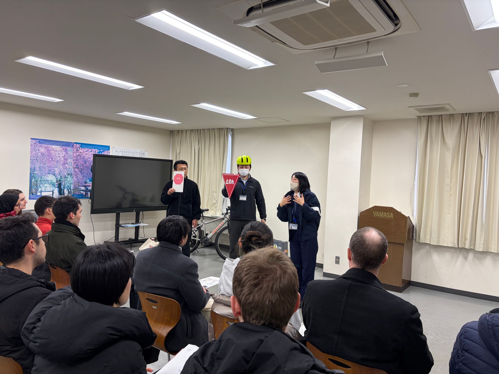 Okazaki police telling about do's and don'ts in traffic in Japan