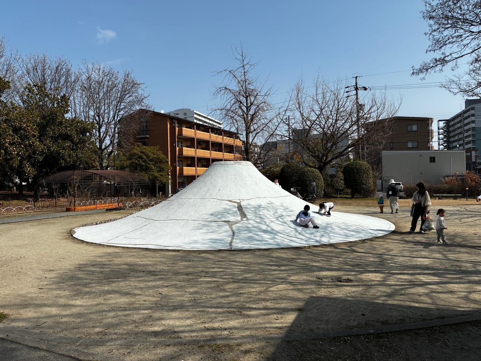 fuji san as climbing mountain for children