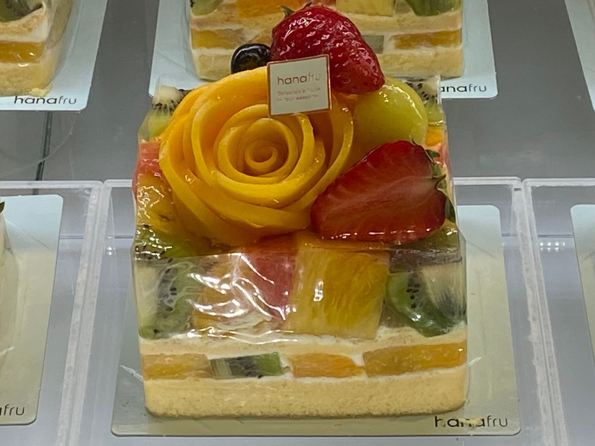 fruit and mango rose with jelly