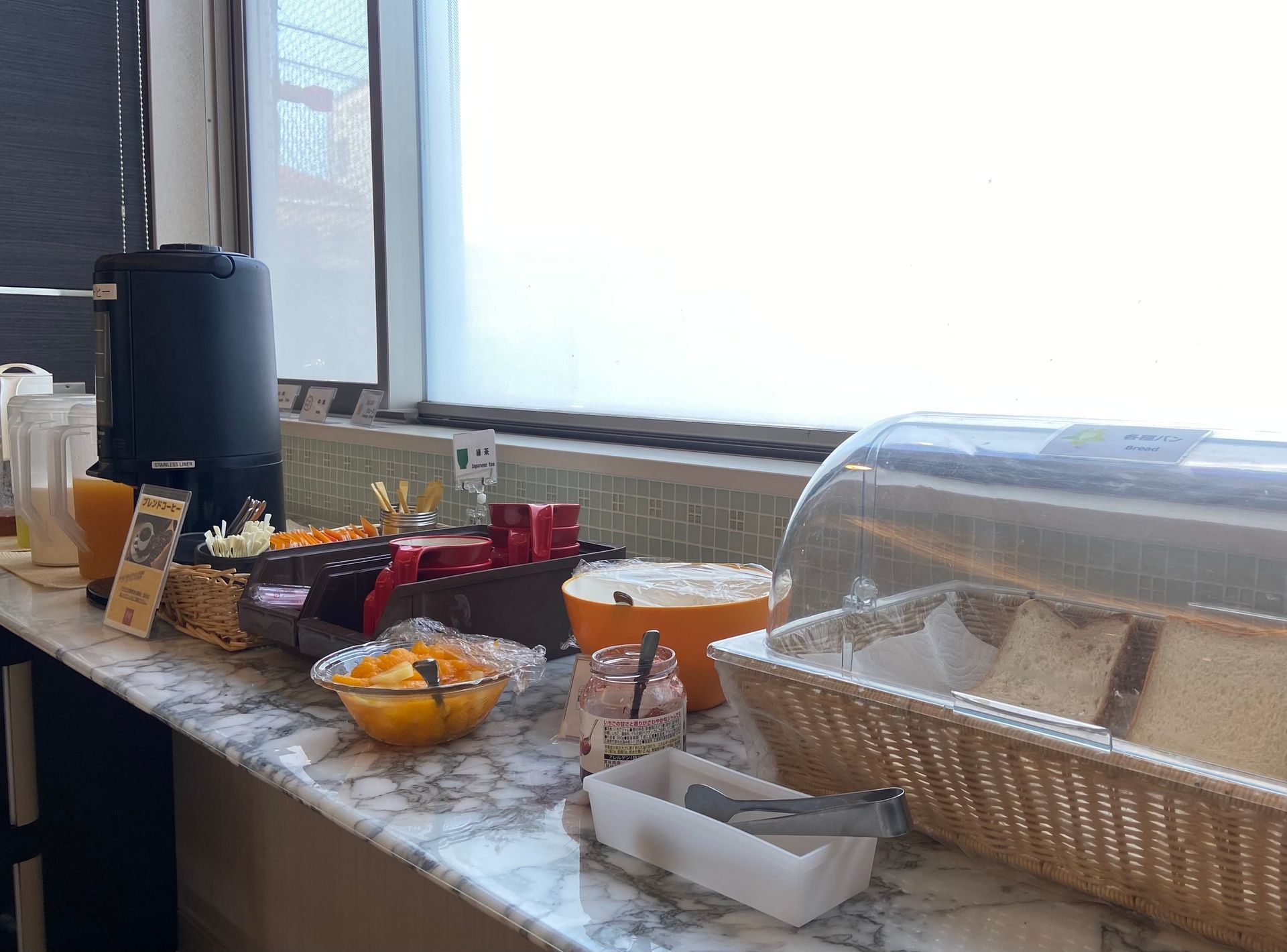 westers ontbijt in Japans business hotel