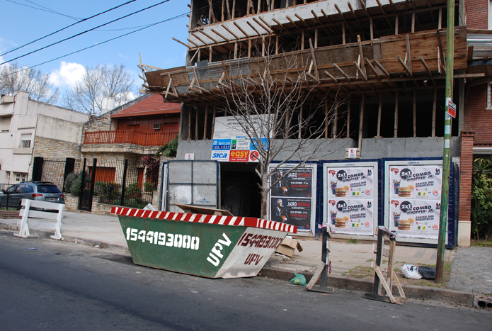 espuma black and white