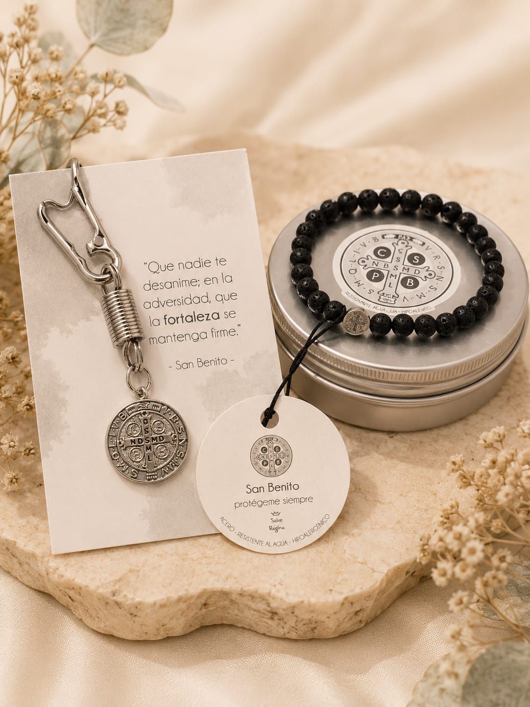 Pulsera Volcánica y llavero San Benito