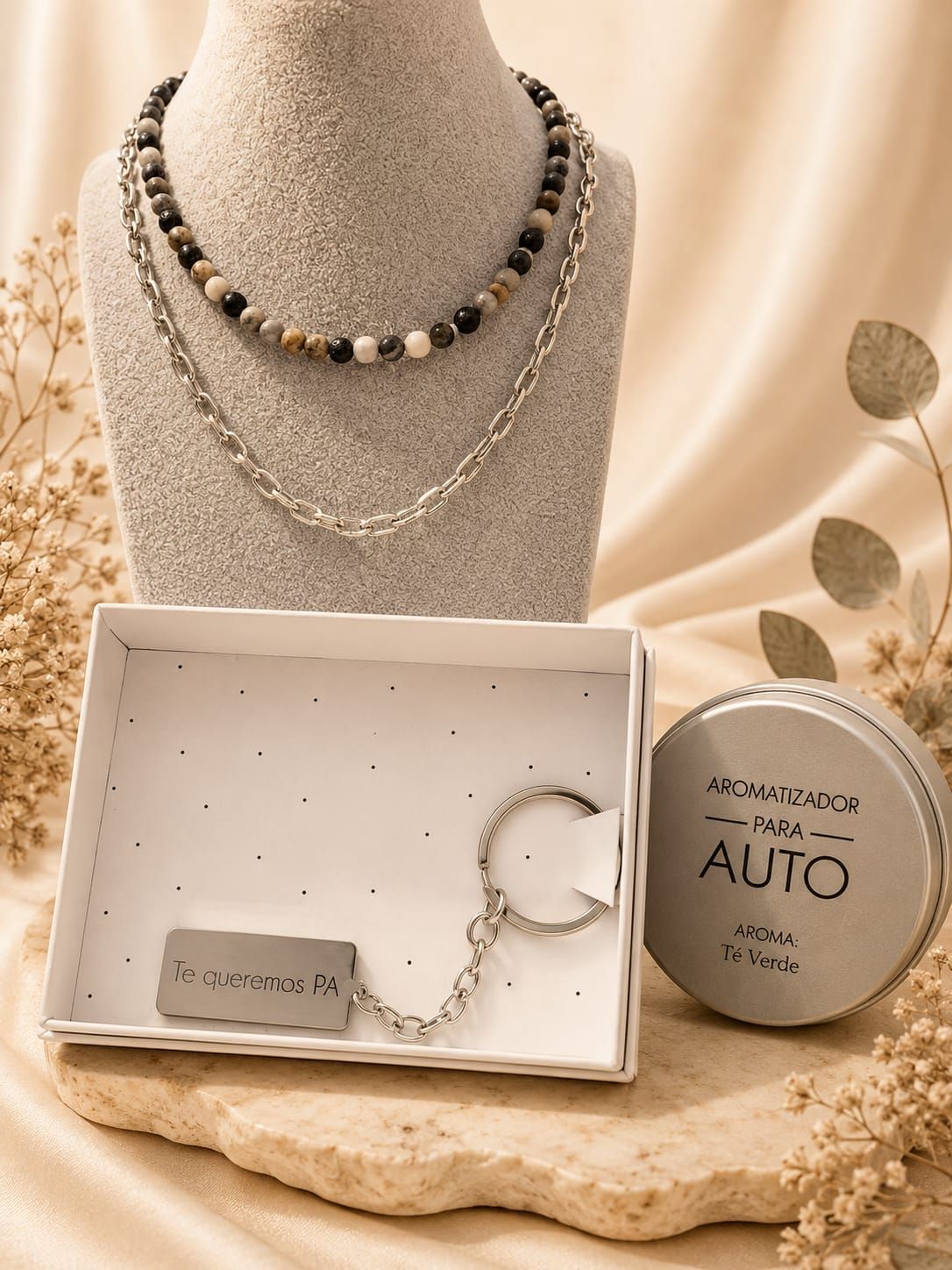 Collar piedra Volcánica + LLavero Personalizado