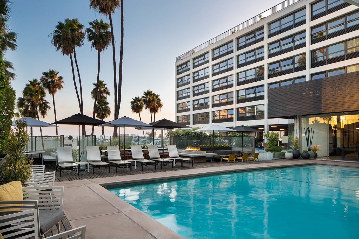 Los Angeles Apartments The Flat