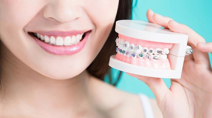 CENTRO DE IMPLANTOLOGÍA DENTAL OSEOINTEGRADA Y ORTODONCIA - LIMPIEZA BUCAL
