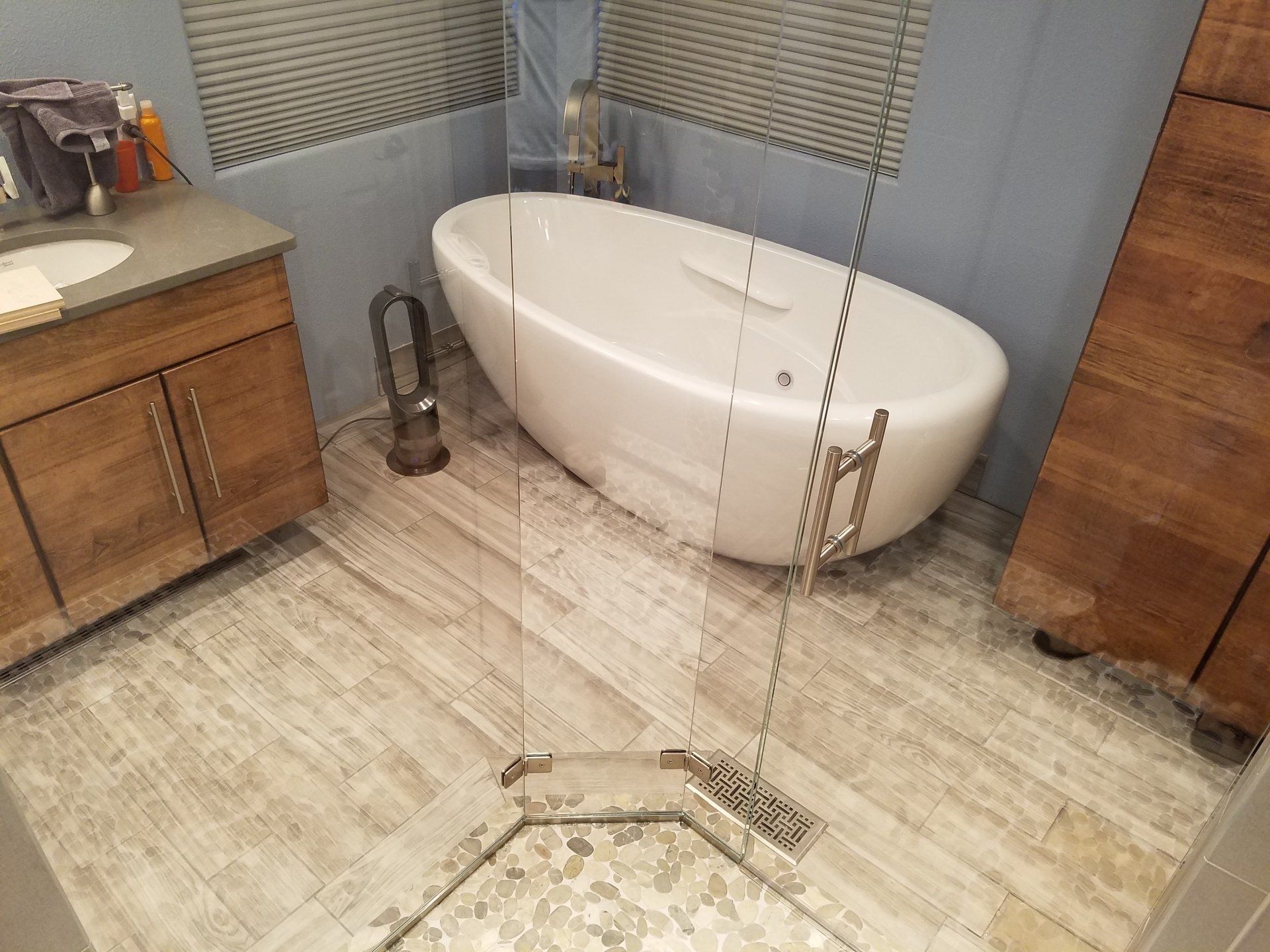 Bathroom Glass Wall — Pueblo, Co — Mountain West Glass Inc.