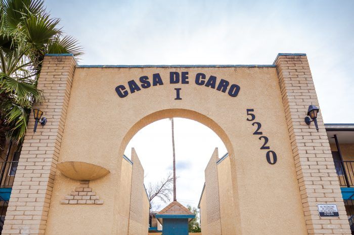 Casa De Caro Apartments