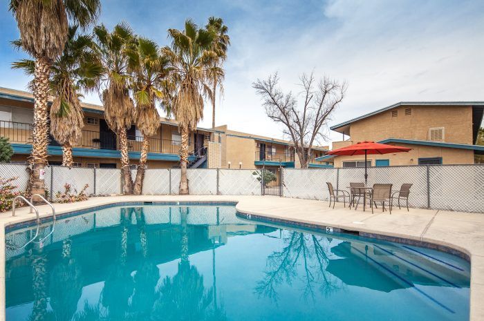 Casa De Caro Apartments