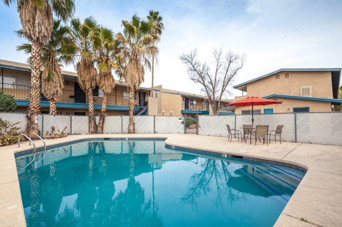 Casa De Caro Apartments