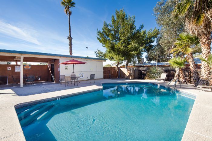 Casa De Caro Apartments