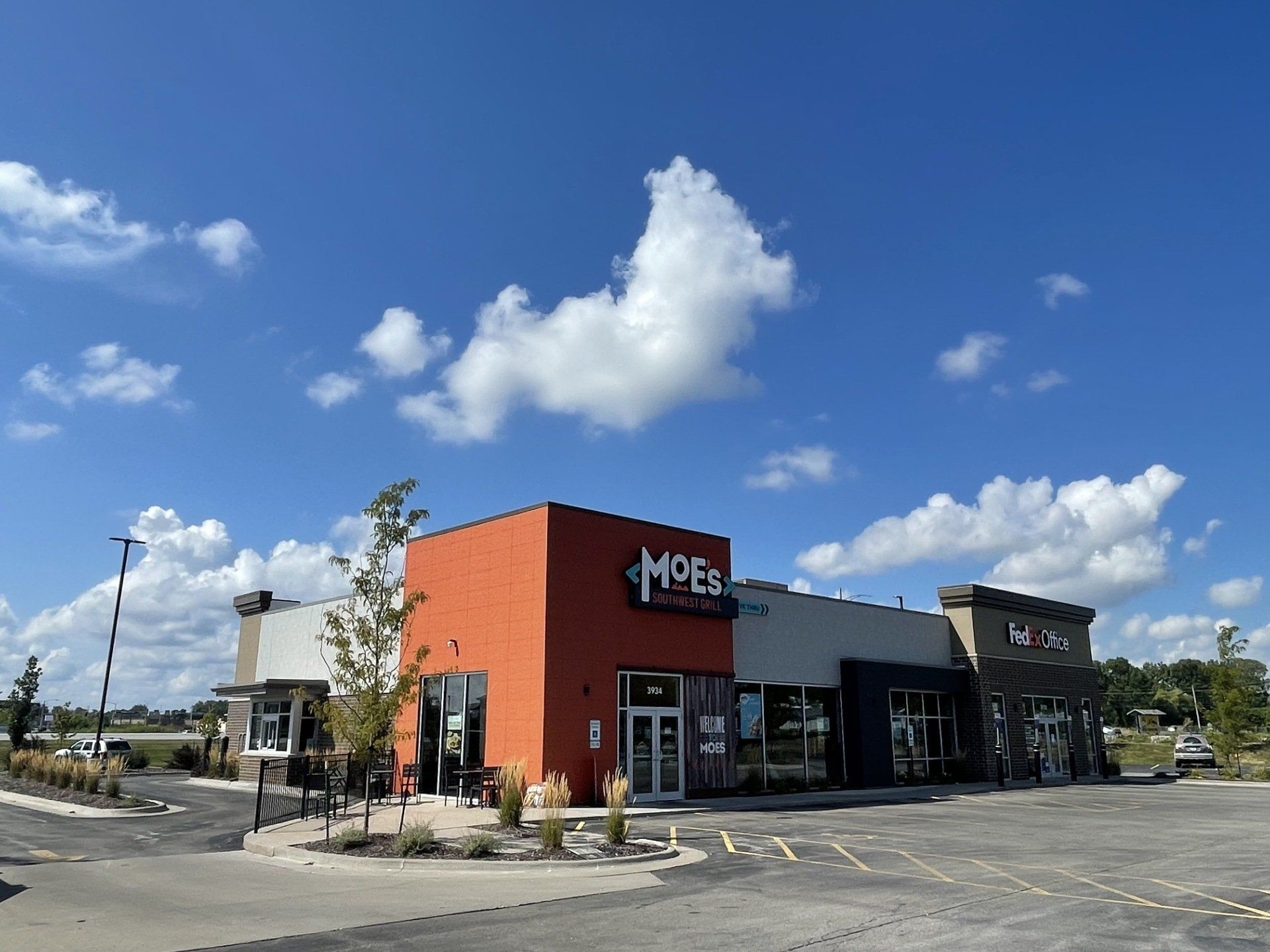 Moline IL Commercial Center Building