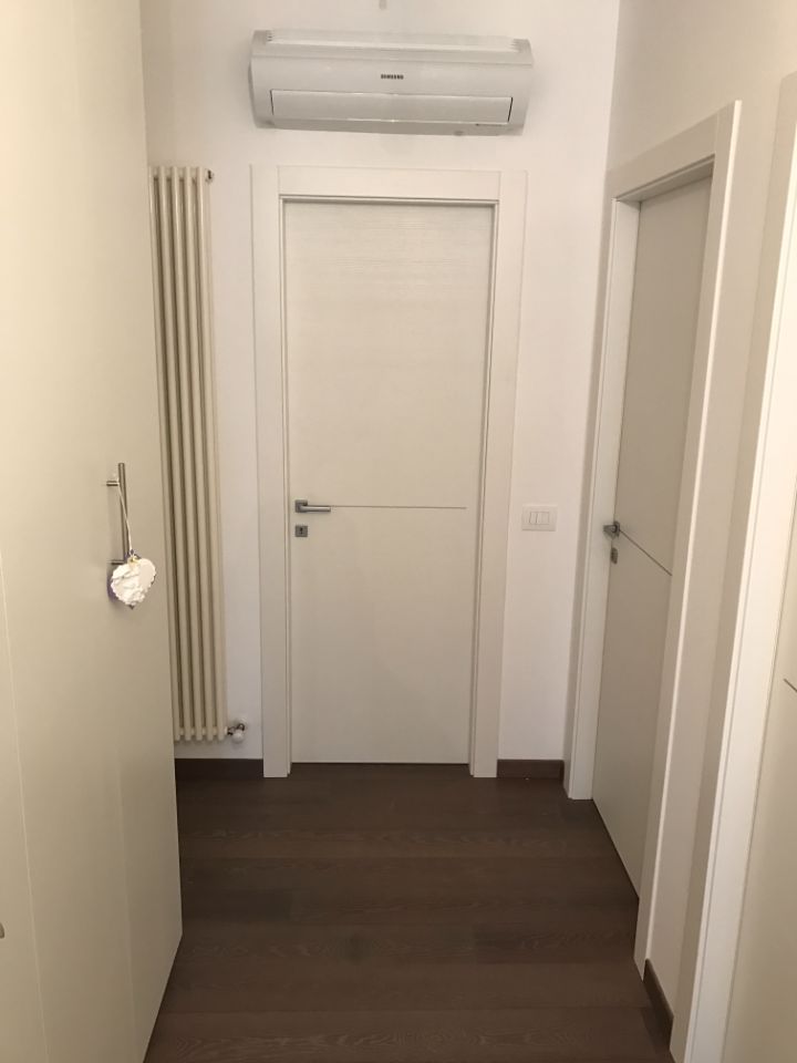 porte in legno bianco