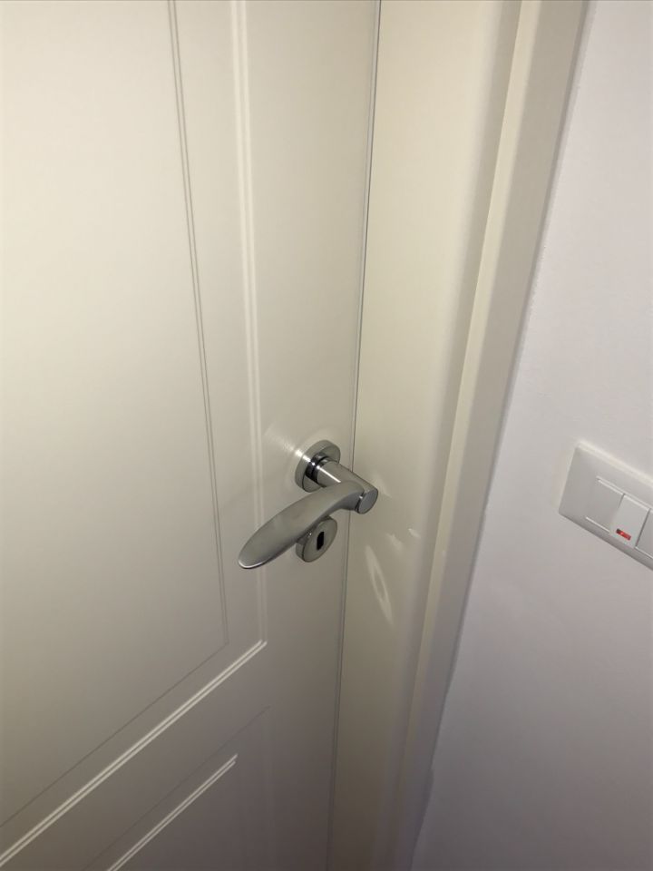 vendita porte interne in legno