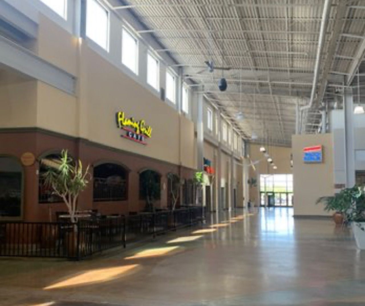  LEASED ! Second generation Restaurant / RetailÂ