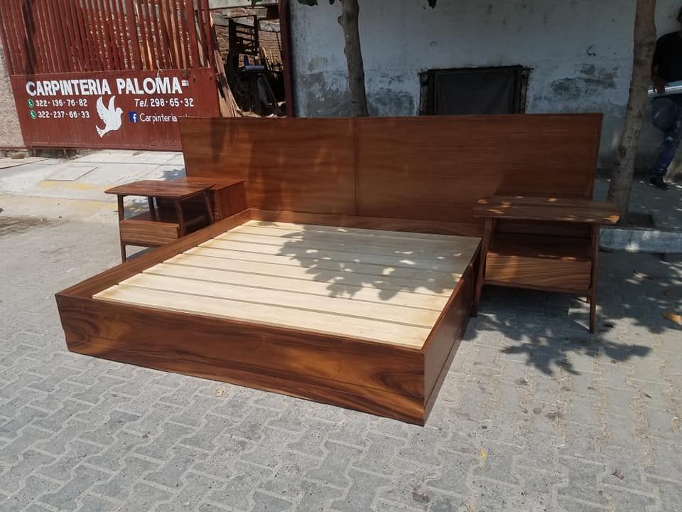 Venta de muebles de madera