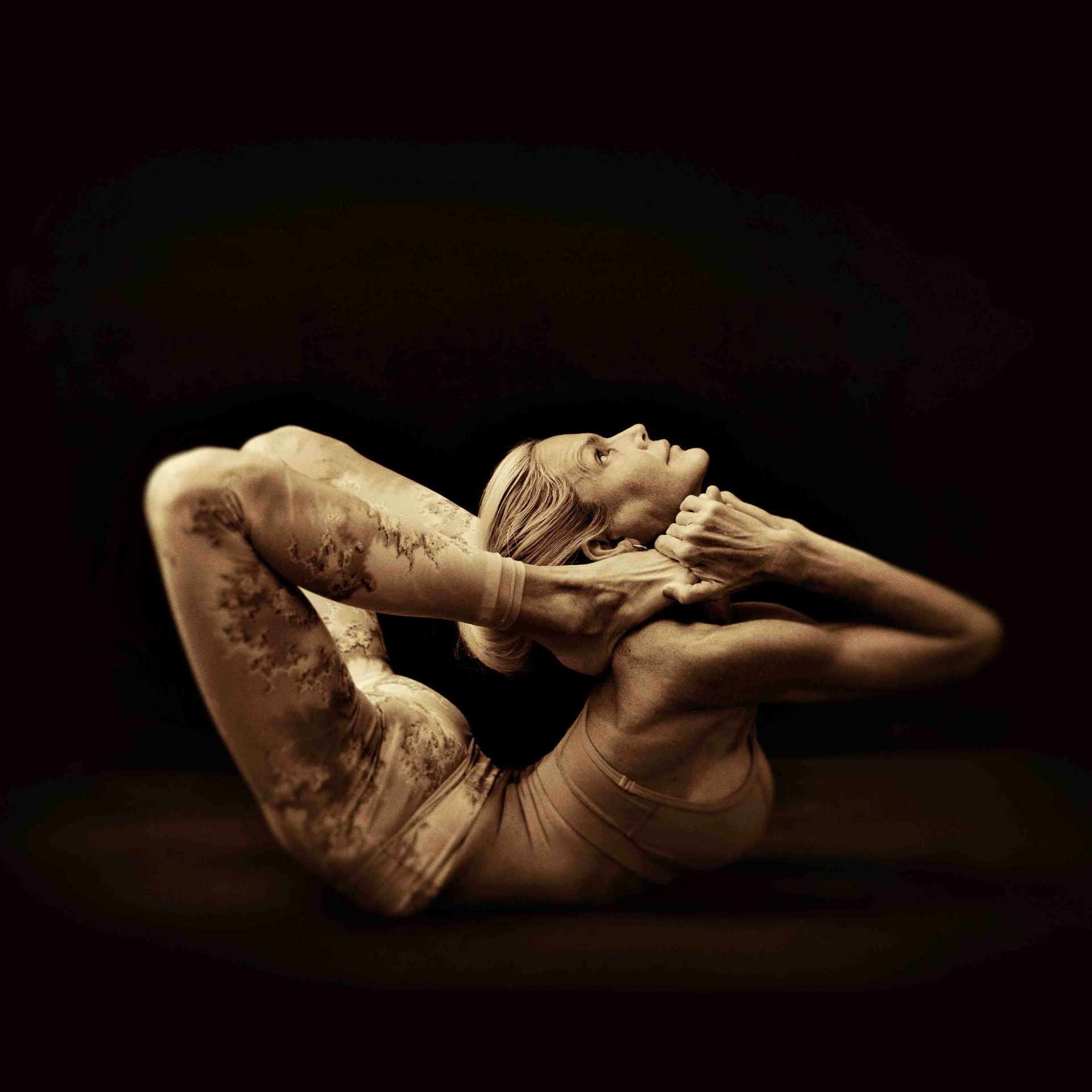 A contortionist in magical photo taken by our photographer in our Amarillo studio