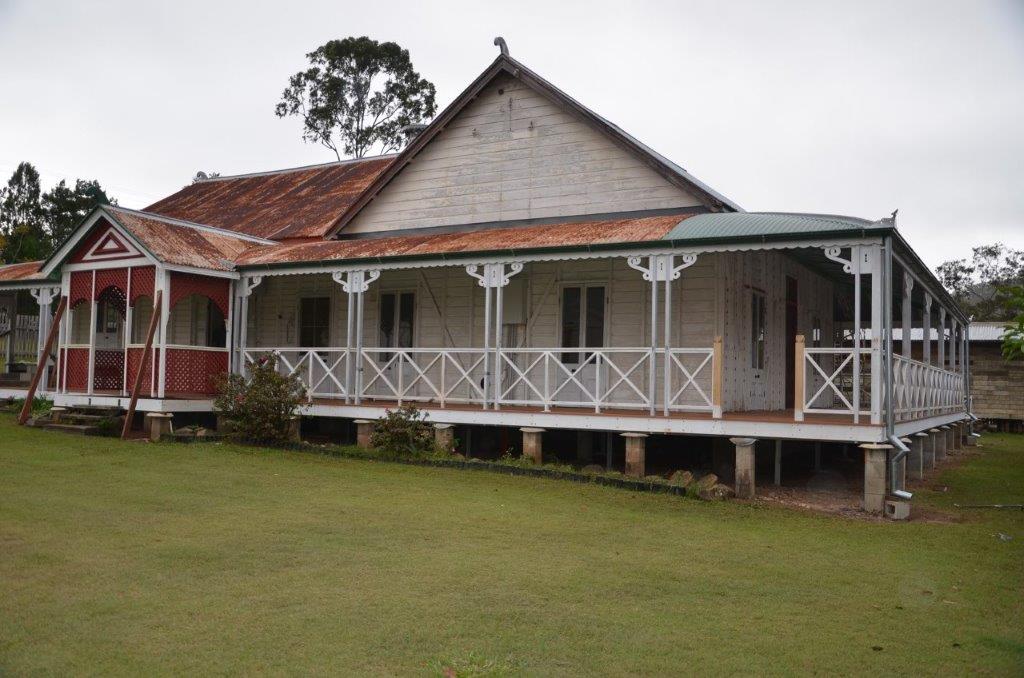 House Before Painting — Painters in Tablelands, QLD