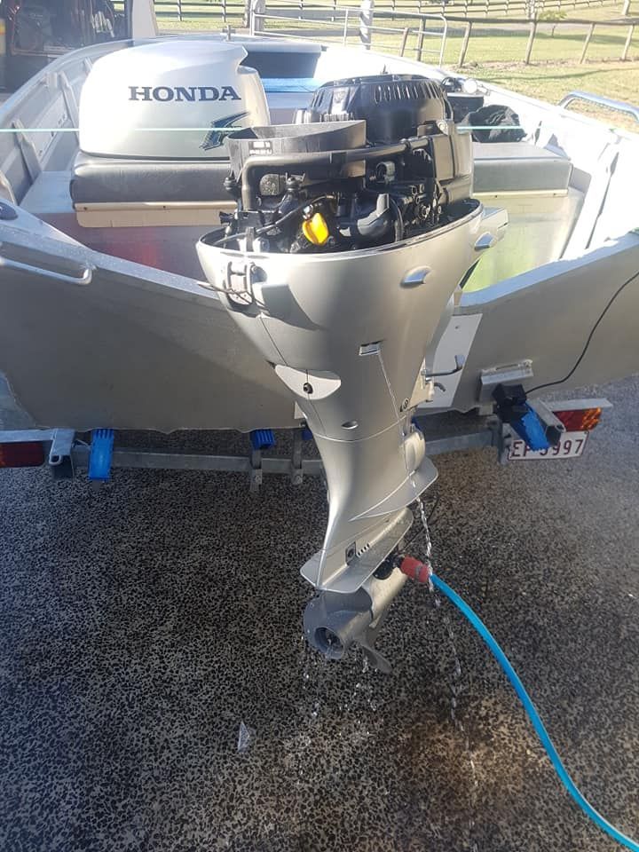 Aluminum Boat With Honda Outboard Motor, Connected To A Hose — Jack Too You Mobile Servicing and Repairs In Goomboorian, QLD
