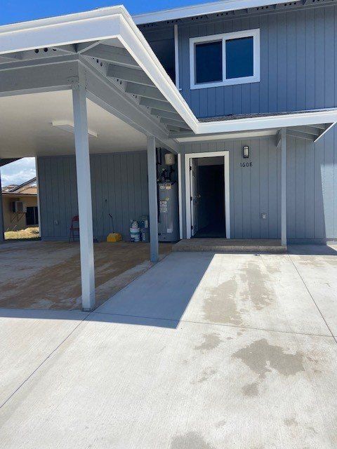 Beautiful House | Oahu, HI | Clinton’s Painting