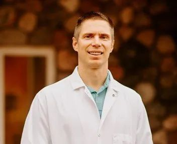 Dr. Bert DesJardins D.D.S.