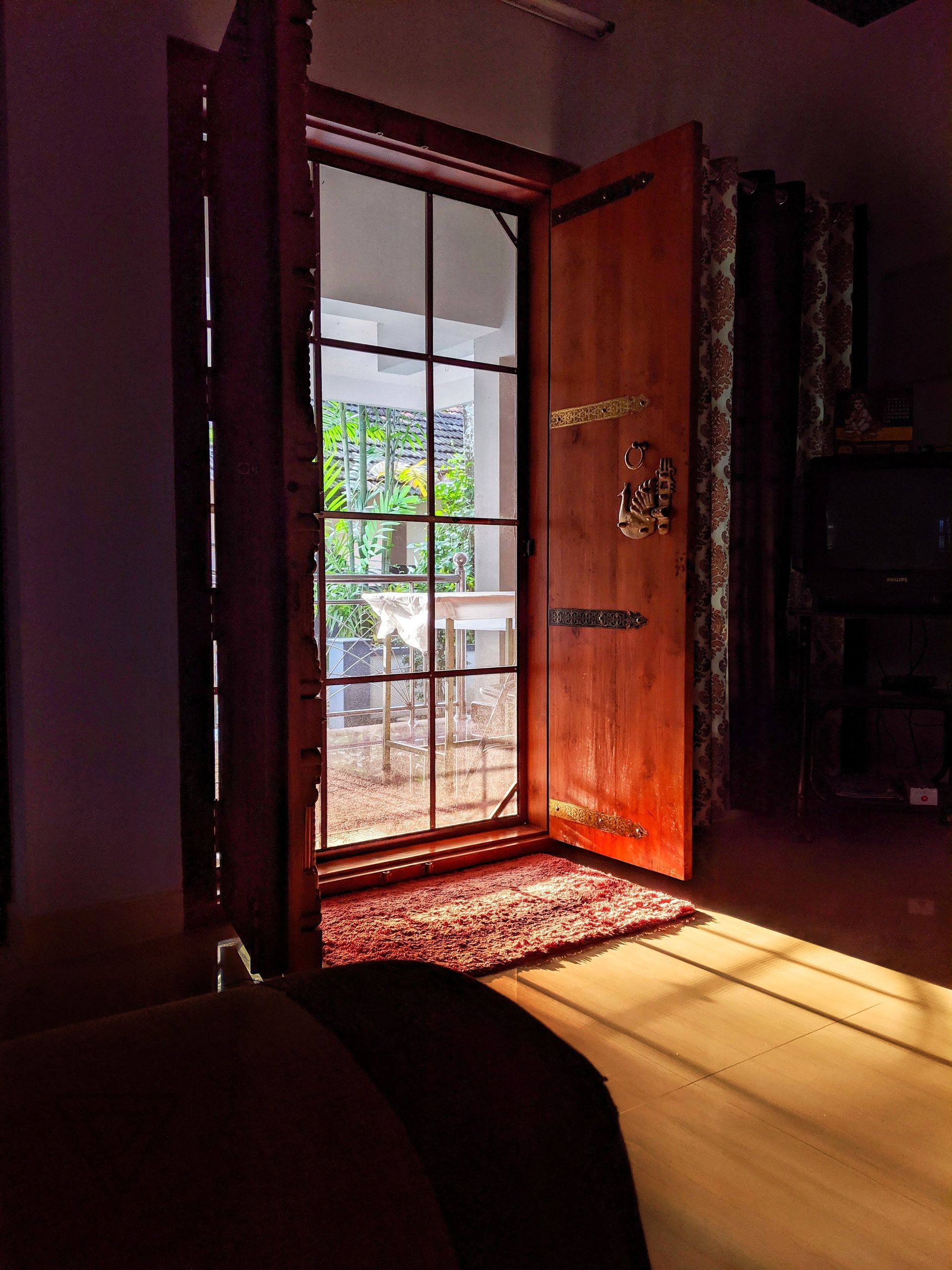 Custom Size Screen Door Installation Los Angeles Free Quote