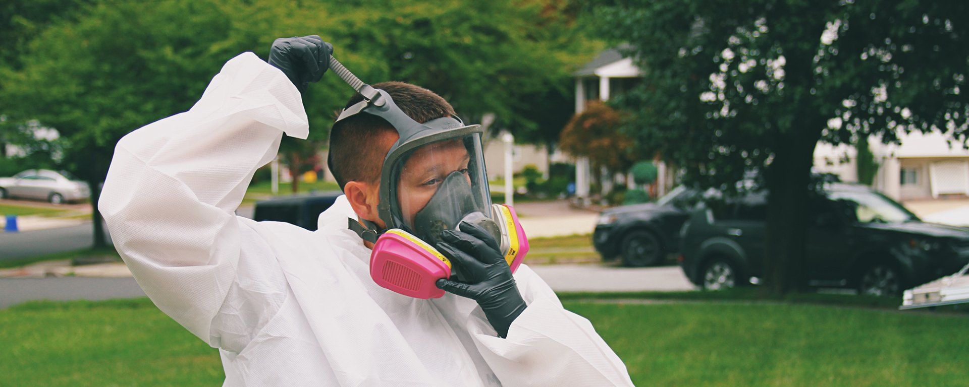 Does Mold Smell? Are Musty Odors Dangerous?