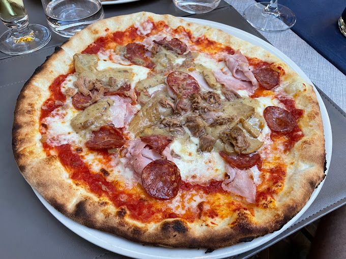 pizza al salamino