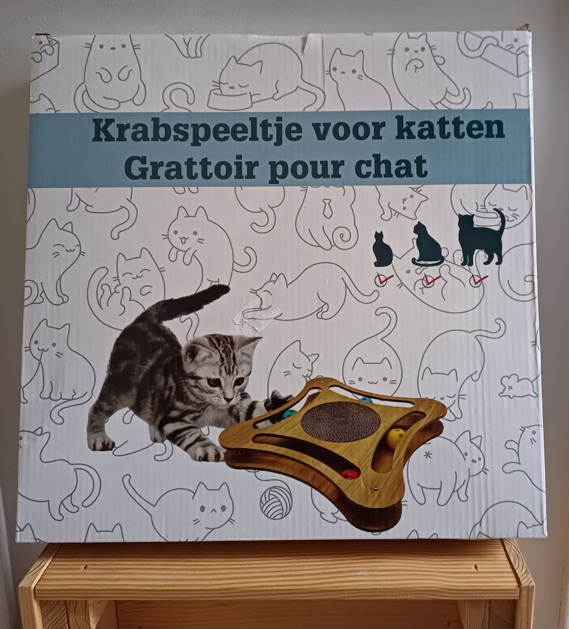 Krabspeeltje voor katten
