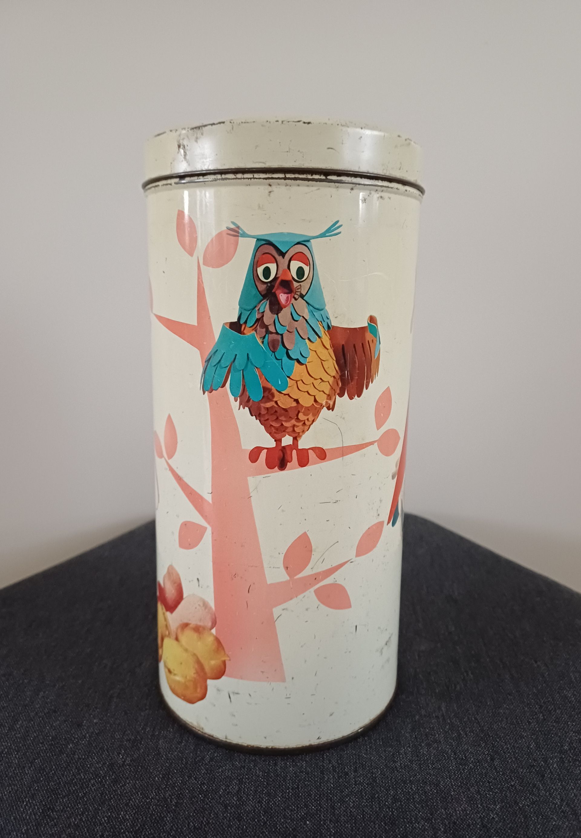 Vintage Bolletje beschuitblik Fabeltjeskrant