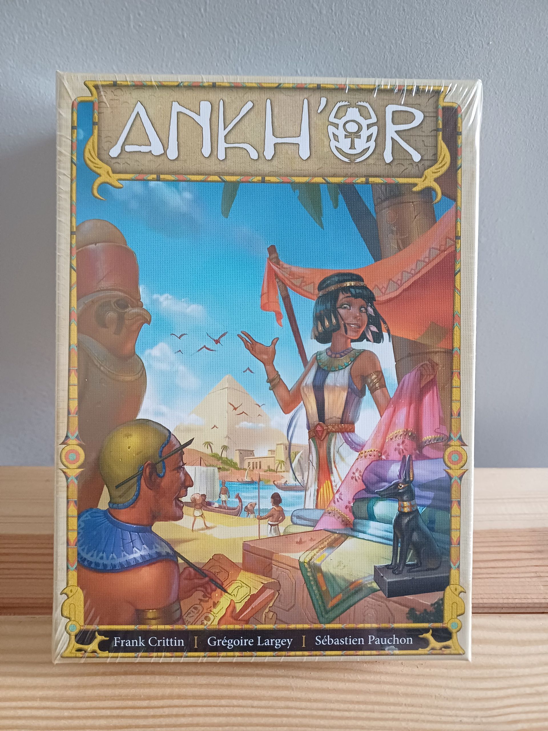 Ankh'or Bordspel van het merk Space Cowboys. Voorkant verpakking.