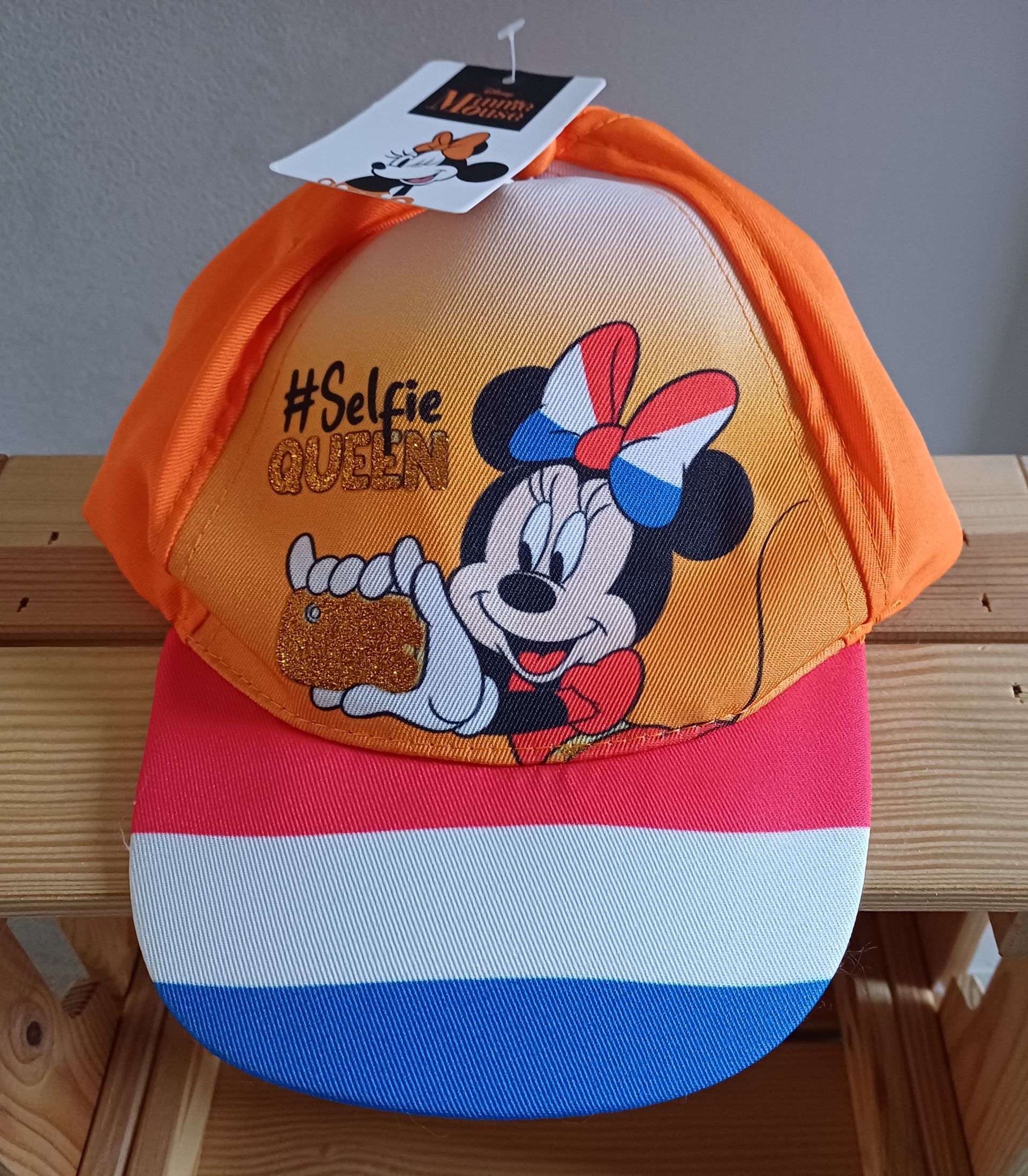 Disney kinderpetje Minnie Mouse - selfie queen. Leuk voor Koningsdag en dergelijke.