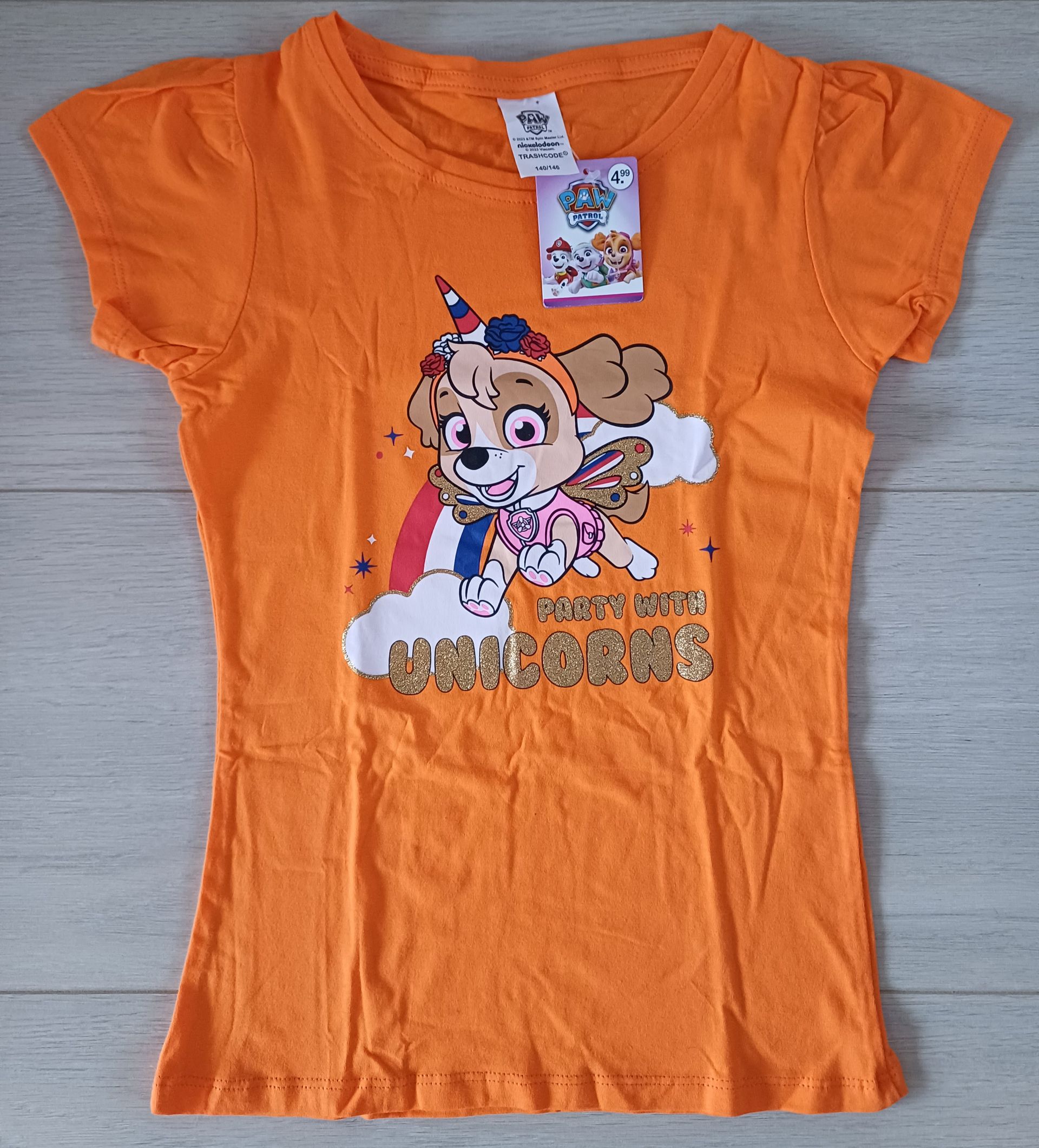 Oranje PAW Patrol meisjes shirt met korte mouwen, licht getailleerd. Leuk voor Koningsdag en dergelijke.