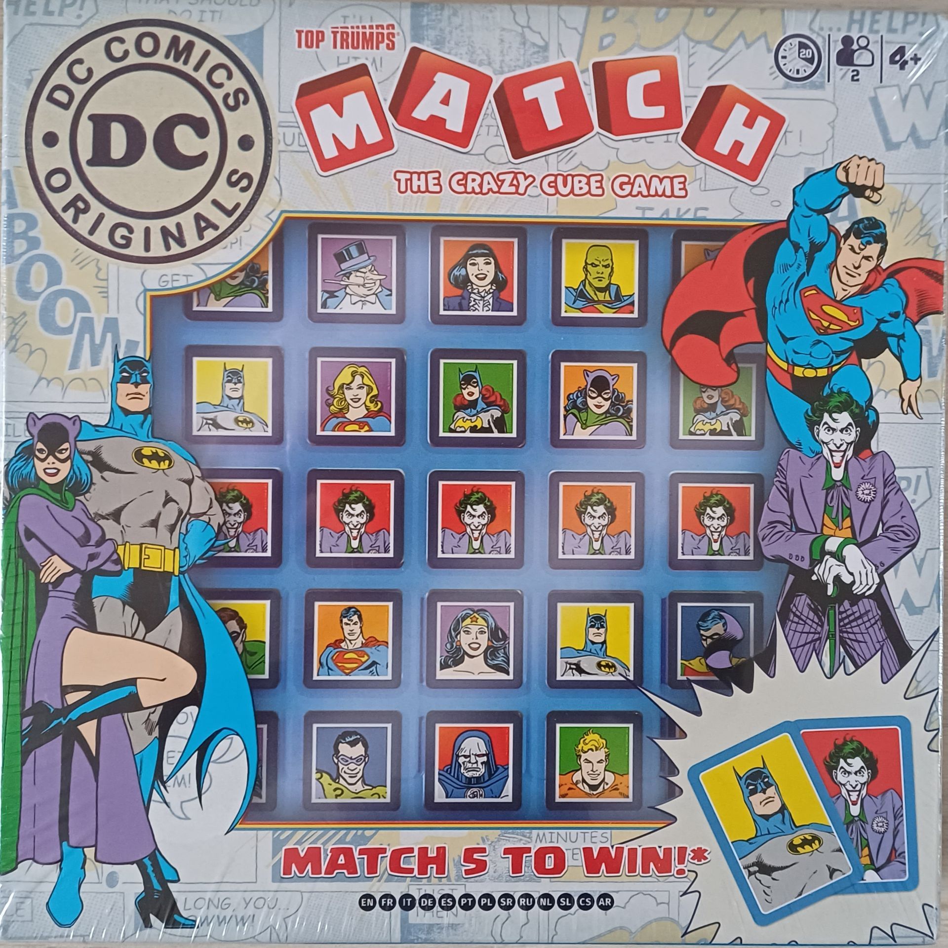 DC Comics  MATCH: The Crazy Cube Game van het merk Top Trumps. Vijf op een rij.