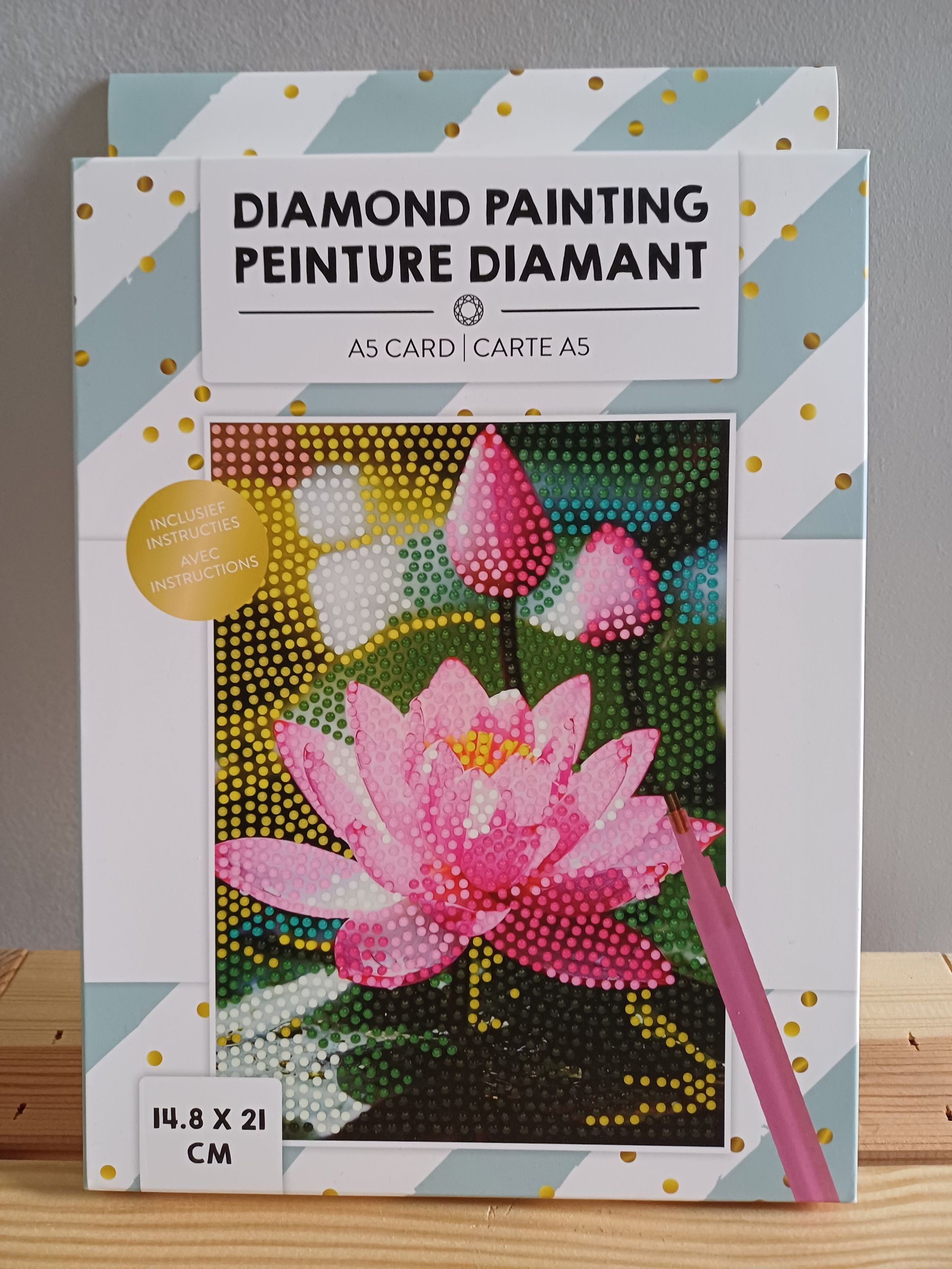 Diamond Painting kleurrijke roze waterlelie - A5 formaat.