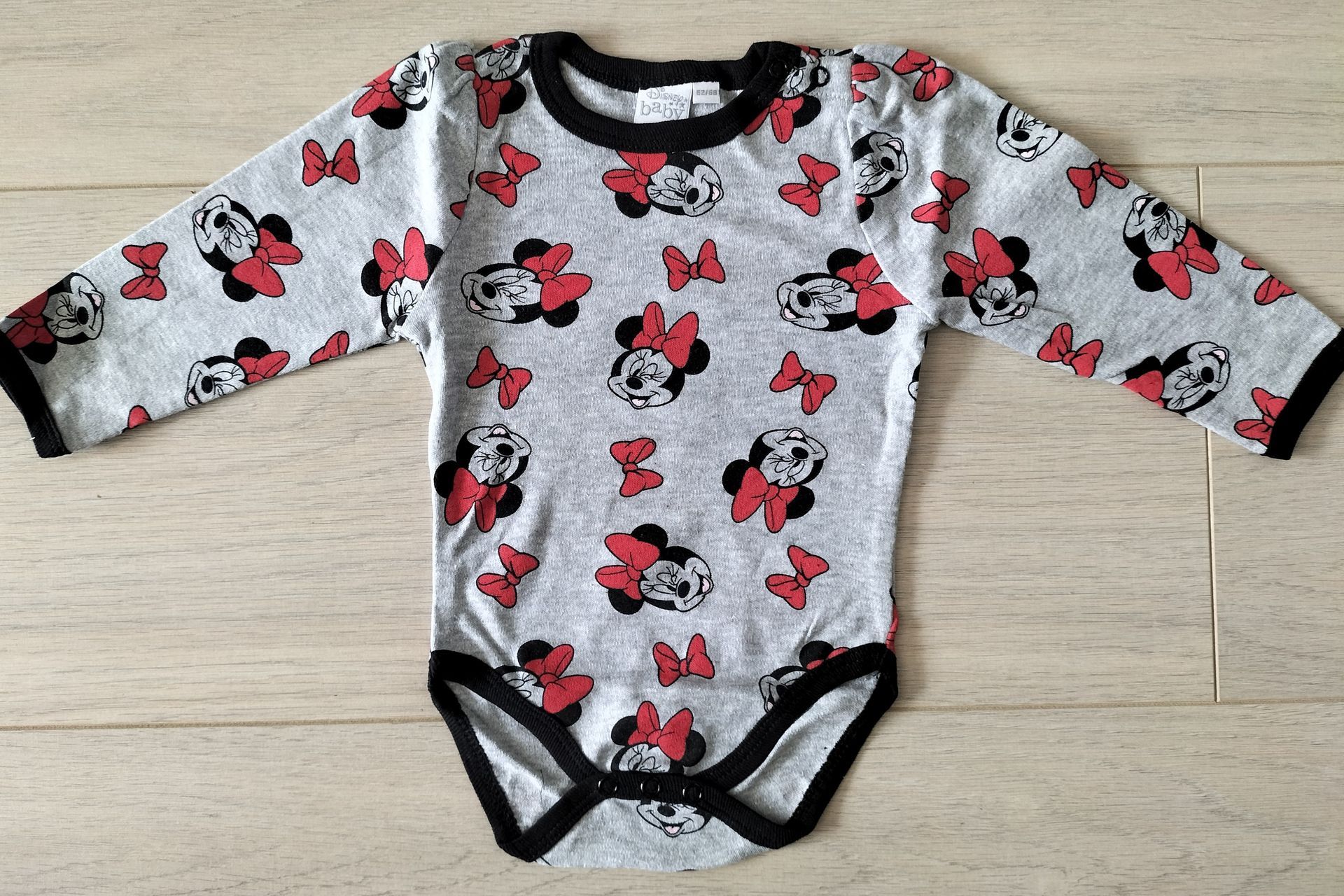 Disney Minnie Mouse romper grijs/zwart/rood maat 62-68